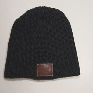 Love your melon beanie, charcoal.  100% cotton, excellent condition